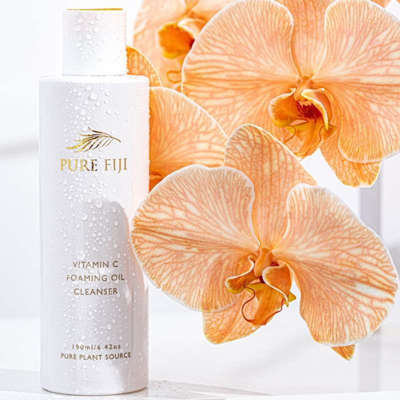 P/Fiji Vitamin C Foaming Oil Cleanser 190ml